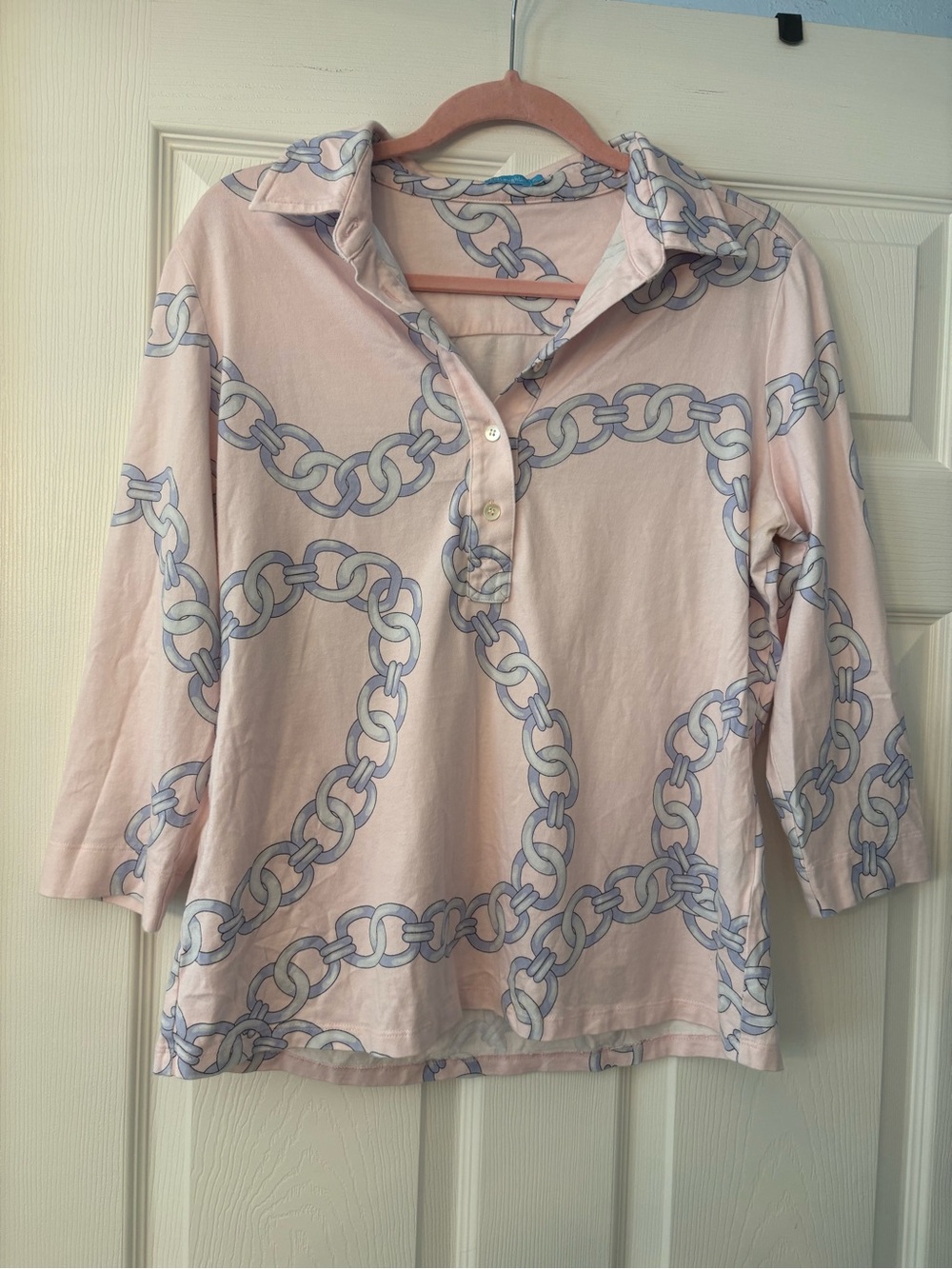 J. McLaughlin Pink Top with Blue Chain Print